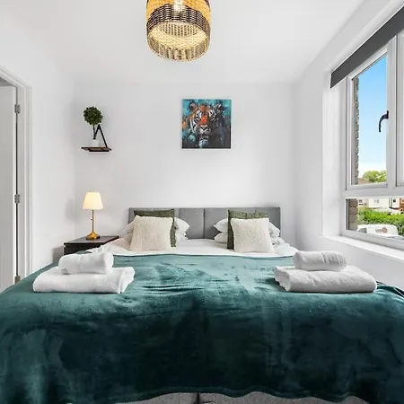 Fantastic Near Centre! * York