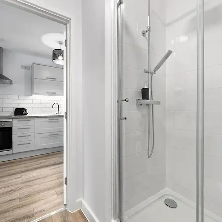 Fantastic Near Centre! * York