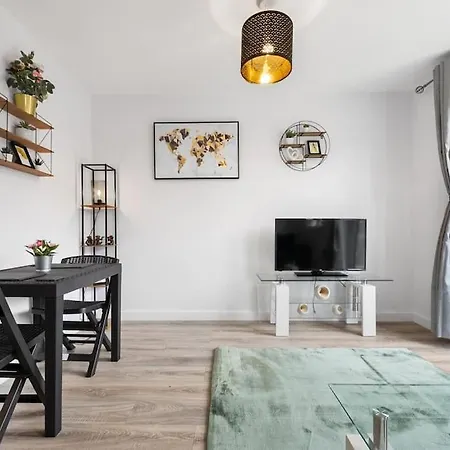 Fantastic Near Centre! York