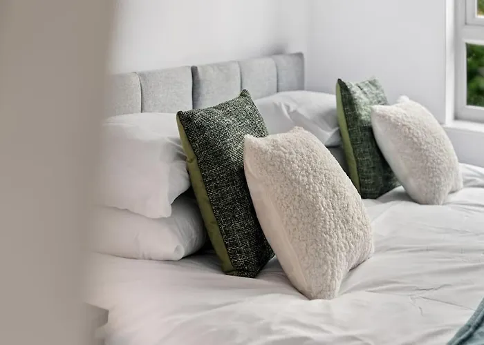 Fantastic Near Centre! アパート