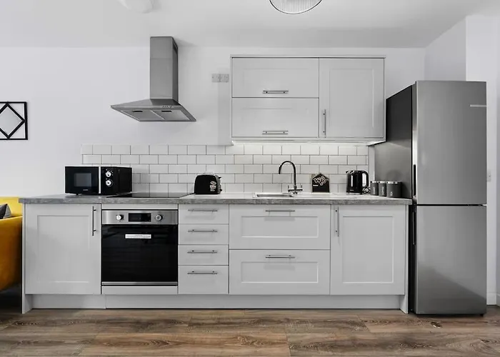 Fantastic Near Centre! ヨーク