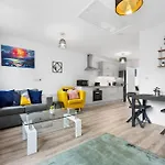 Fantastic Near Centre! * York