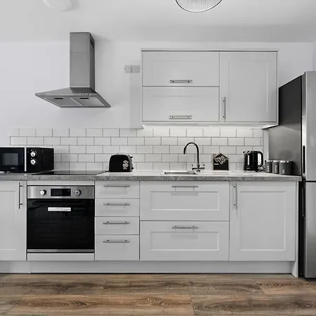 Fantastic Near Centre! York