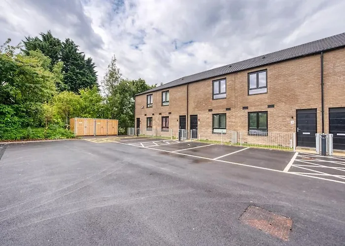 Fantastic Near Centre!